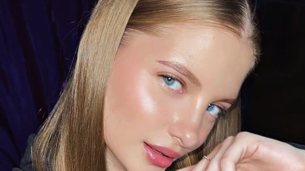 IntelMaria