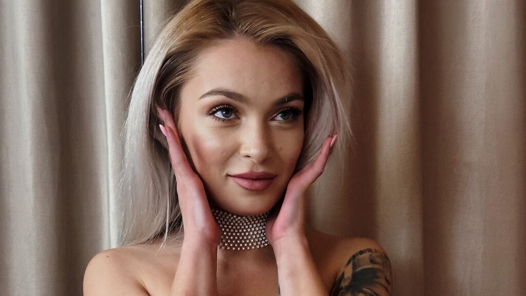 AlessandraLevine