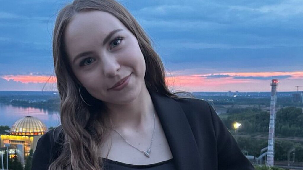 AnnabelGrollman