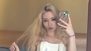 KatieHemmings