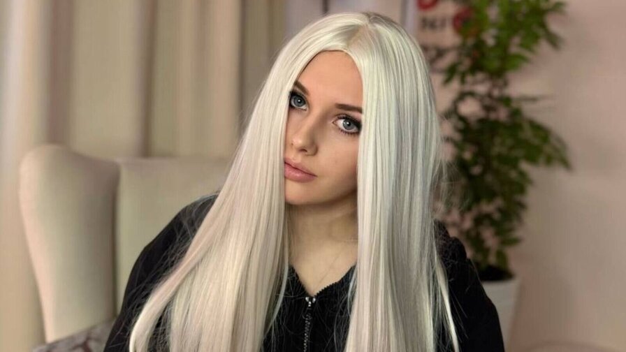 MiaSilvert